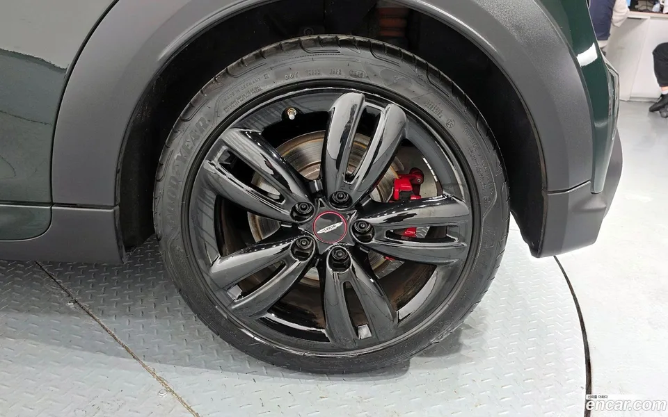 MINI Cooper S Convertible JCW 2023 — thumbnail 5