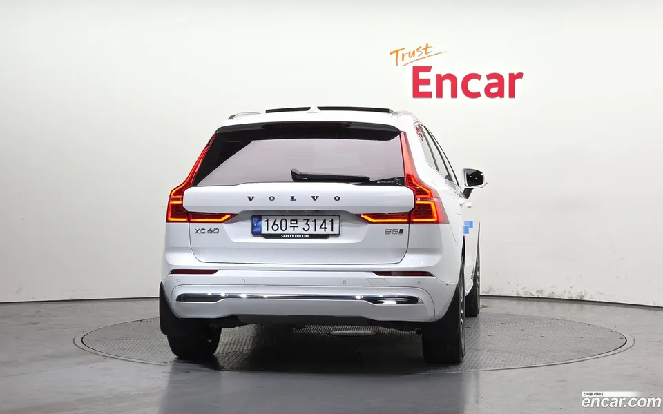 Volvo XC60 B5 2024 — миниатюра 4