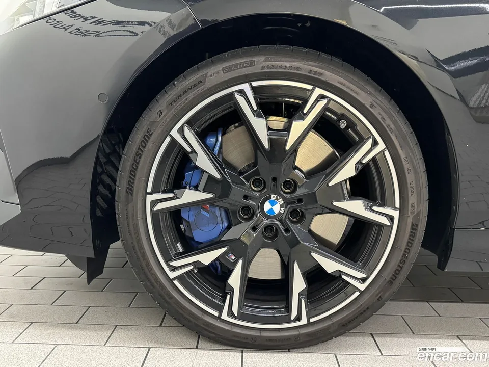 BMW 2 Series Gran Coupe 228 xDrive M 2025 — миниатюра 2