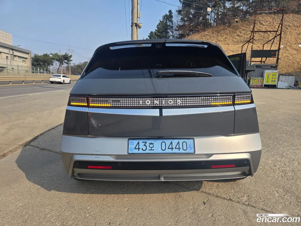 Hyundai Ioniq 5 2026 — миниатюра 4