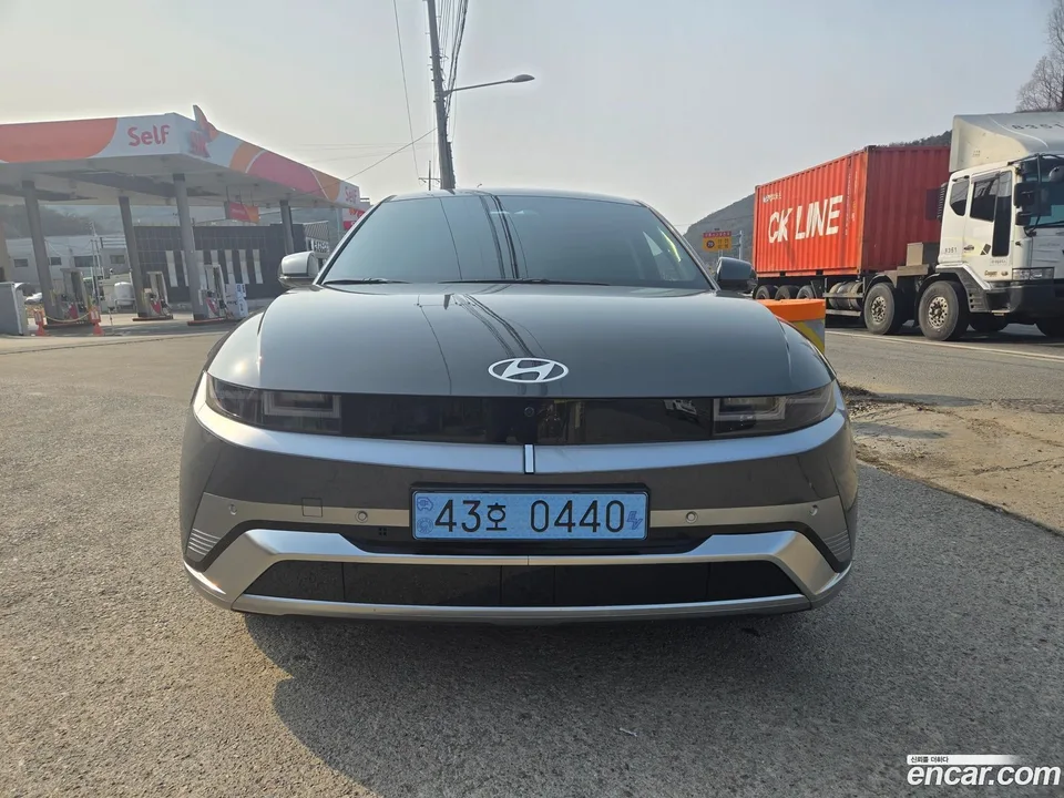 Hyundai Ioniq 5 2026 — фото 1, купить с доставкой в Москву