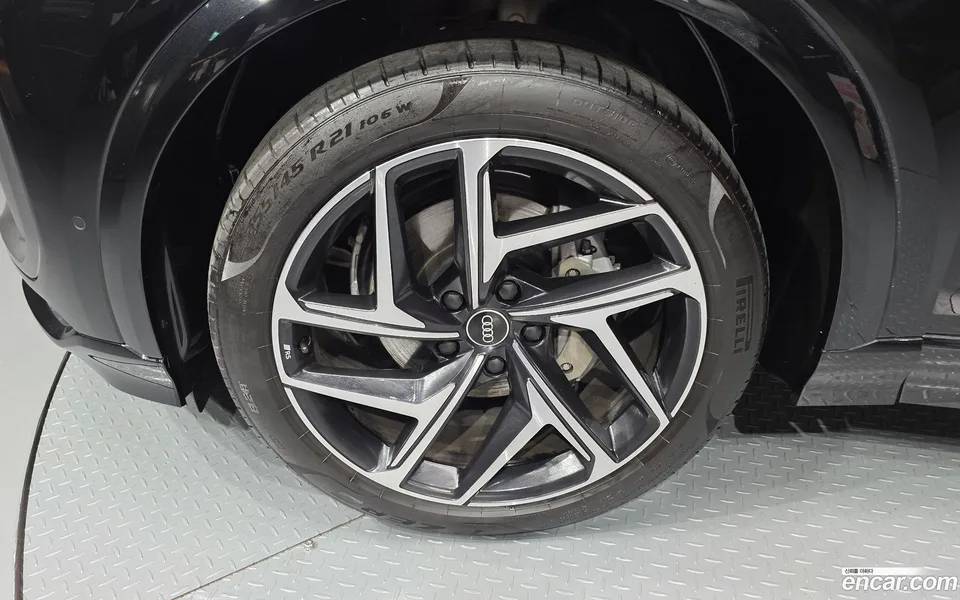 Audi Q6 e- 2025 — миниатюра 5