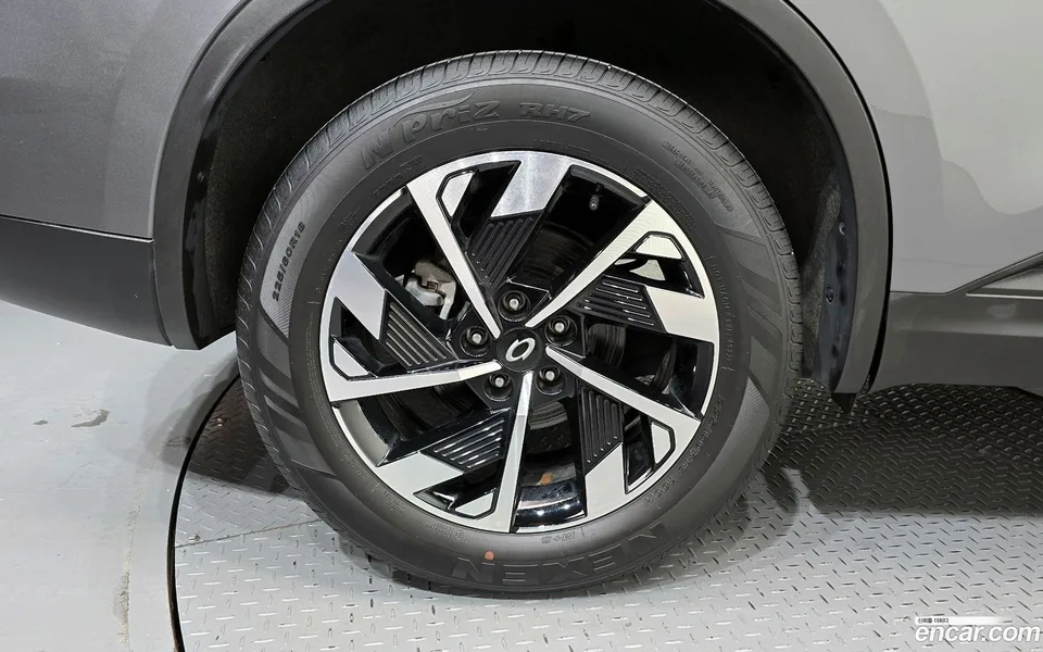 Renault Samsung QM6 2.0 LPe LE 2WD 2023 — миниатюра 2