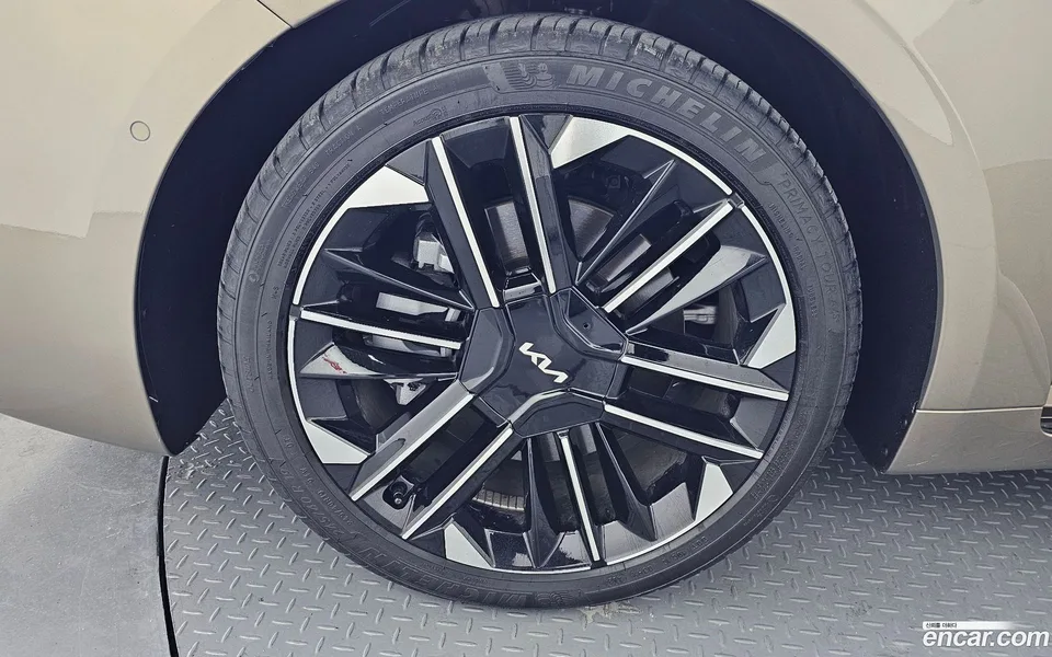 Kia K8 2.5 2WD 2025 — миниатюра 2