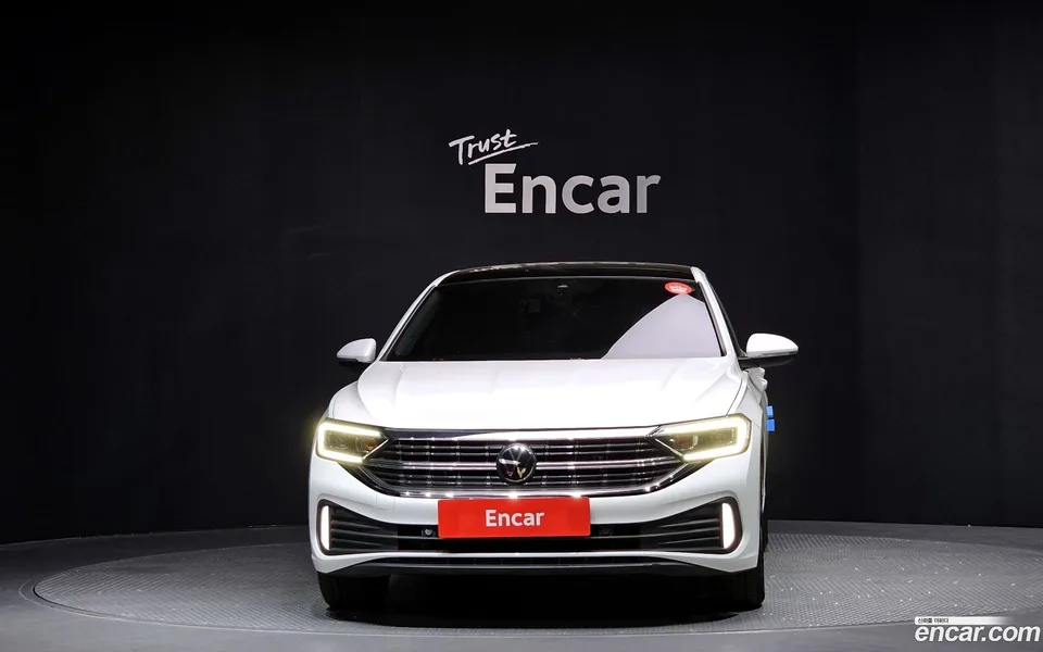 Volkswagen Jetta 1.5 TSI 2023 — миниатюра 3