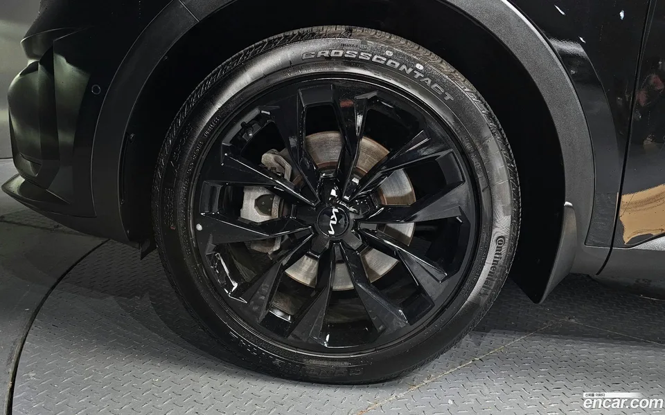 Kia Sorento 2.5T 4WD 2023 — миниатюра 5