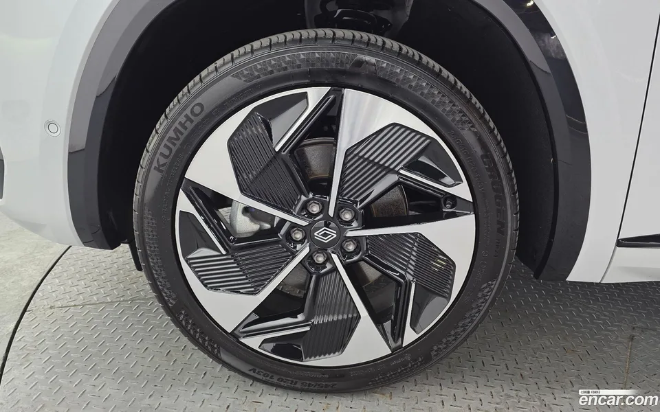Renault Samsung Grand Koleos 1.5 E-TECH 2WD 2024 — миниатюра 2