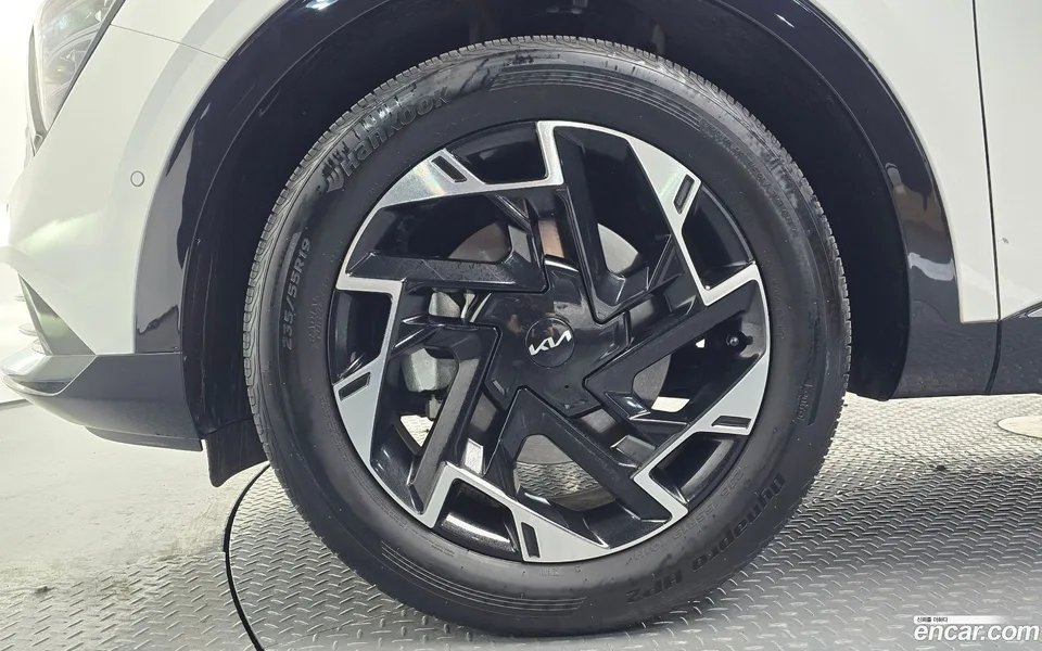 Kia Sportage LPG 2.0 2WD 2023 — миниатюра 5