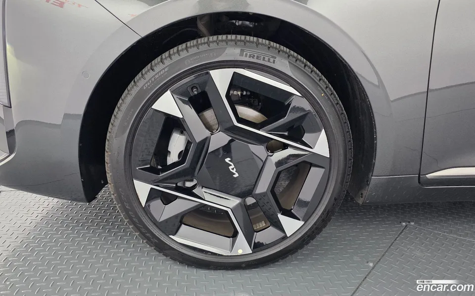 Kia K8 2.5 2WD 2025 — миниатюра 2