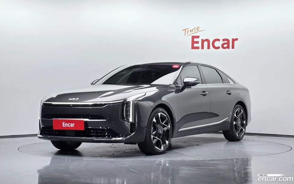 Kia K8 2.5 2WD 2025 — фото 1, купить с доставкой в Москву