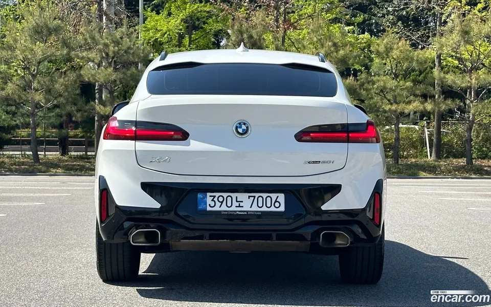 BMW X4 xDrive20i M 2022 — миниатюра 4