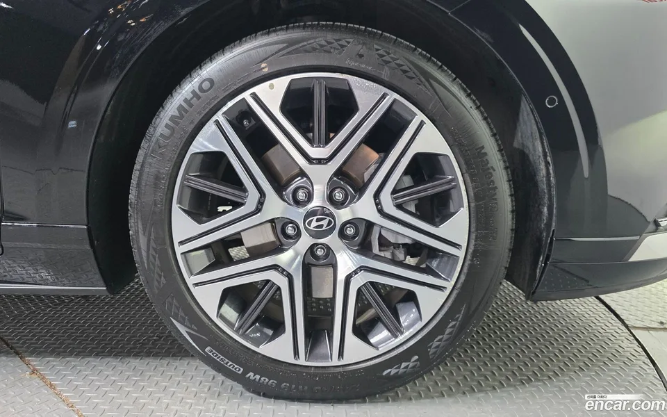 Hyundai Grandeur 2.5 2WD 2025 — миниатюра 2