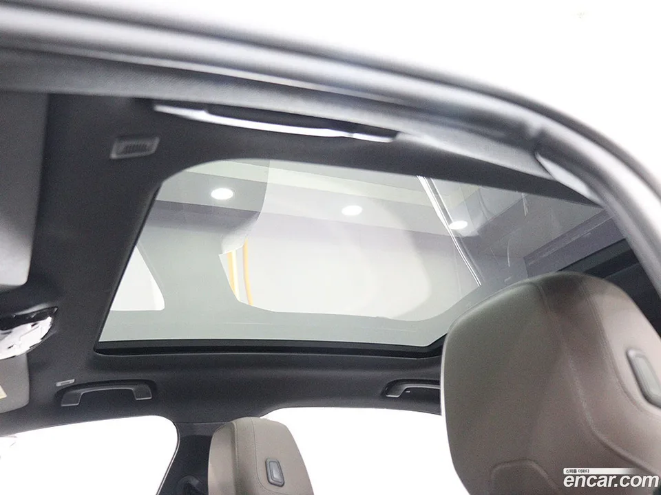 BMW 5 Series 520i M 2023 — миниатюра 2