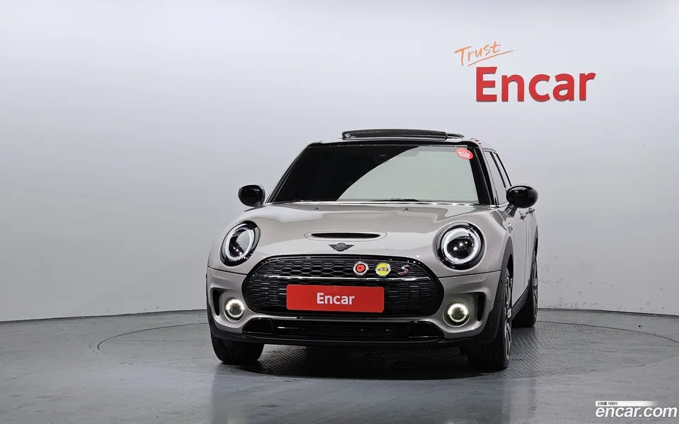 MINI Cooper S Clubman 2022 — миниатюра 3