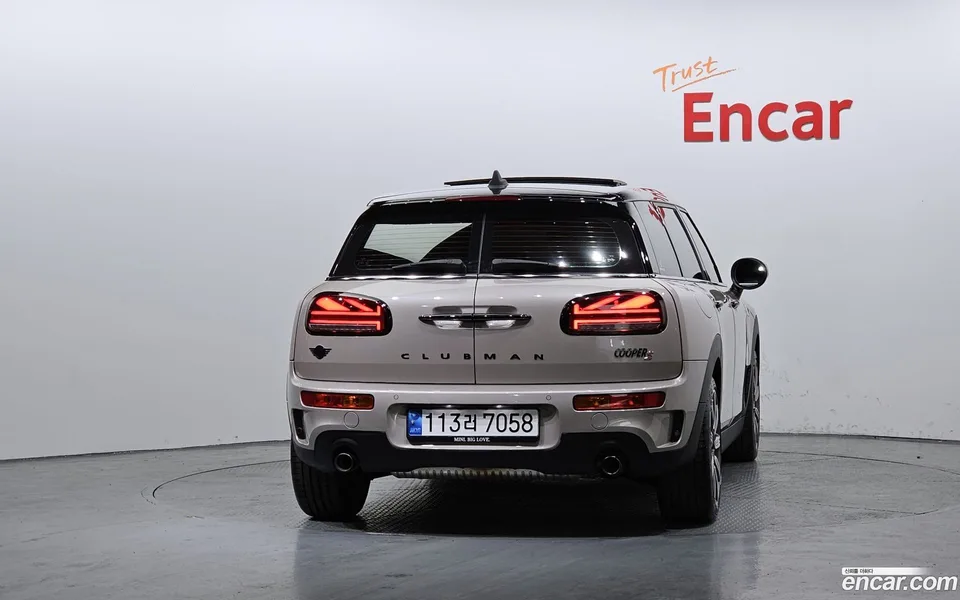 MINI Cooper S Clubman 2022 — миниатюра 4