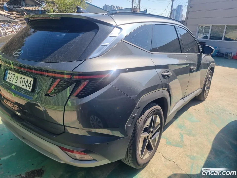 Hyundai Tucson NX4 1.6 2WD 2024 — миниатюра 2