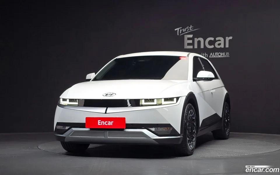 Hyundai Ioniq 5 2024 — миниатюра 3