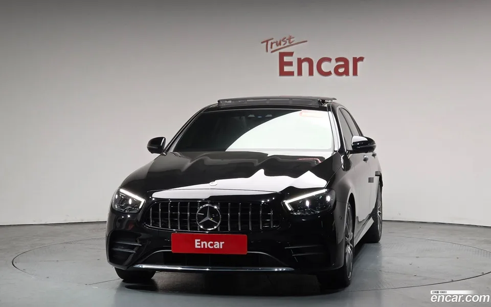 Mercedes-Benz E-Class E350 4MATIC AMG Line 2022 — миниатюра 3