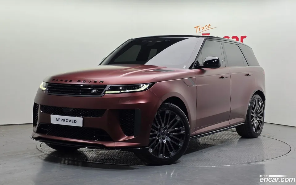 Land Rover Range Rover Sport P635 SV 2025 — photo 1, buy with delivery to Moscow