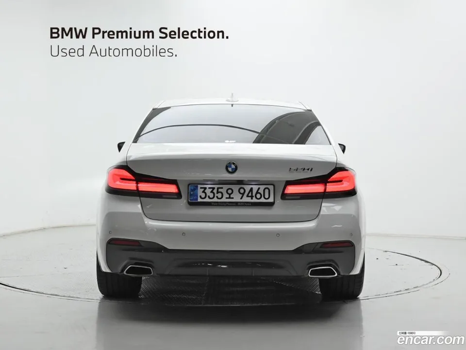 BMW 5 Series 520i M 2023 — миниатюра 4