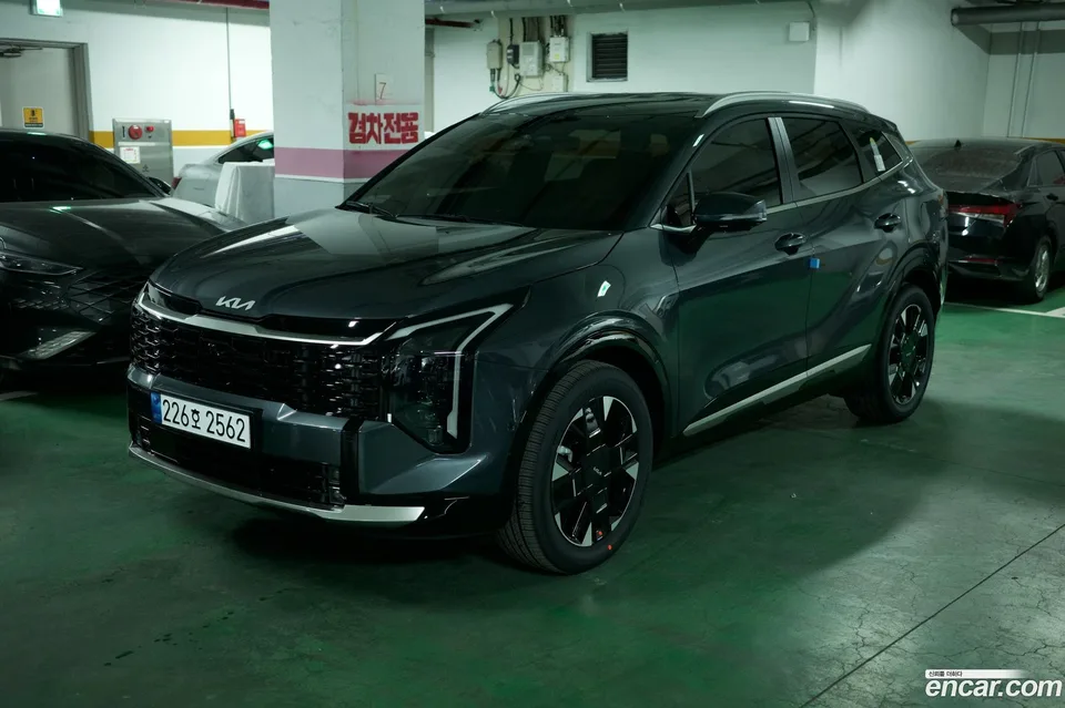 Kia Sportage Hybrid HEV 1.6 2WD 2026 — фото 1, купить с доставкой в Москву