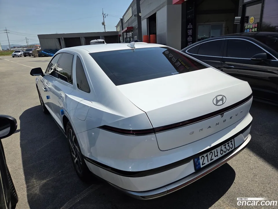 Hyundai Grandeur 2.5 2WD 2023 — миниатюра 4