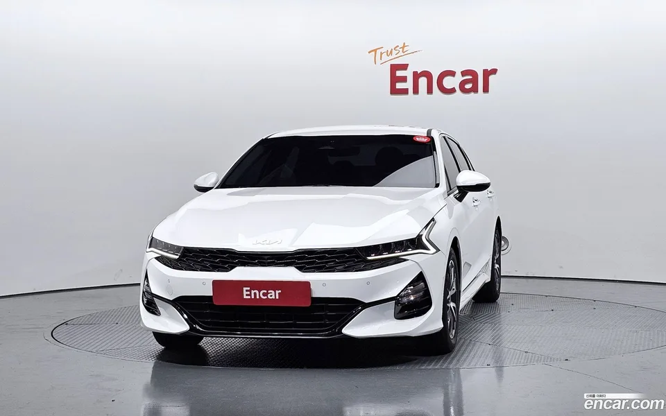 Kia K5 2.0 2023 — миниатюра 3
