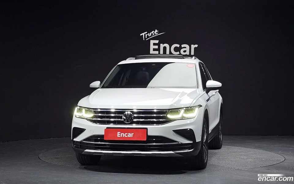 Volkswagen Tiguan 2.0 TDI 4 2023 — миниатюра 3