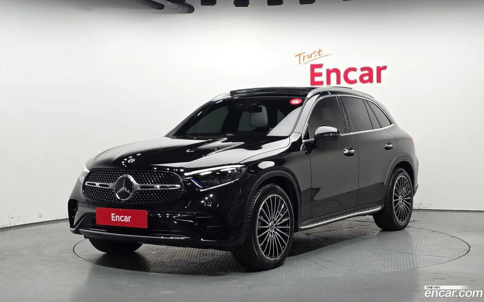 Mercedes-Benz GLC-Class GLC300 4MATIC AMG Line 2025 — фото 1, купить с доставкой в Москву