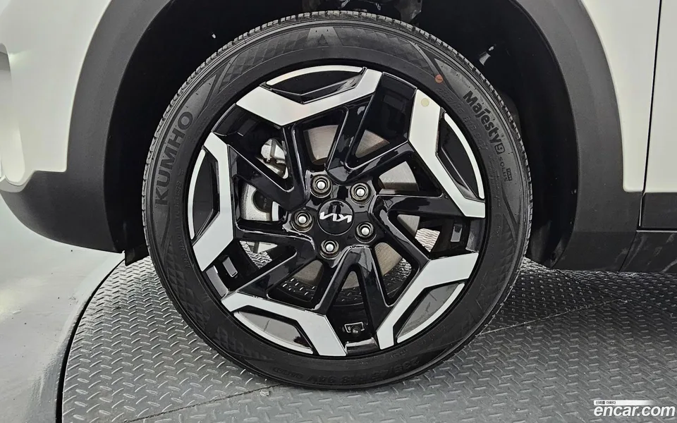 Kia Seltos 1.6 2WD 2024 — миниатюра 5