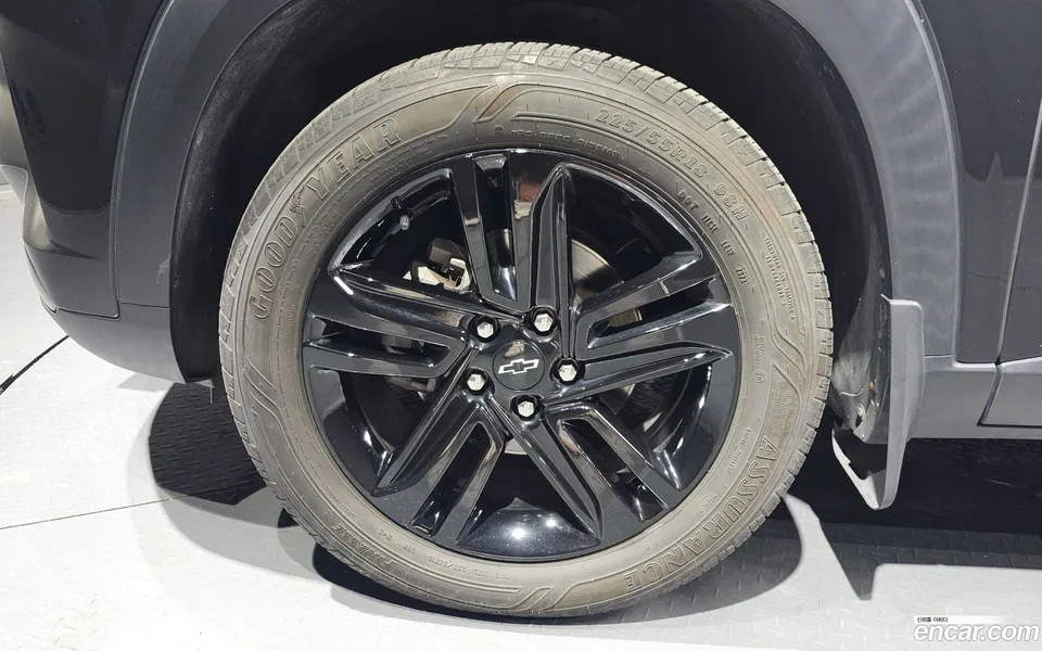 Chevrolet Trax Crossover 1.2 ACTIV 2023 — миниатюра 5