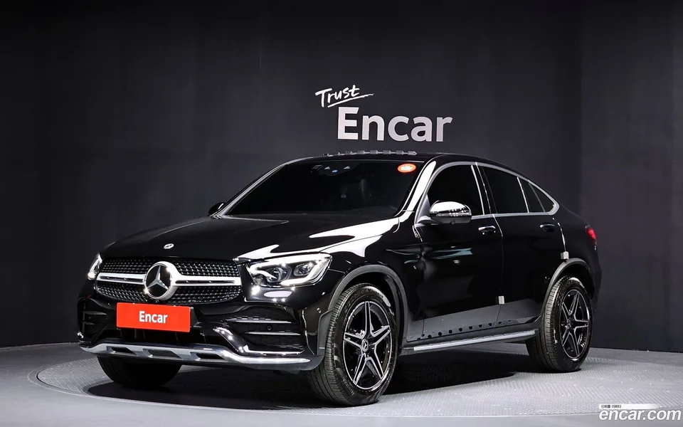 Mercedes-Benz GLC-Class GLC300 4MATIC 2023 — фото 1, купить с доставкой в Москву