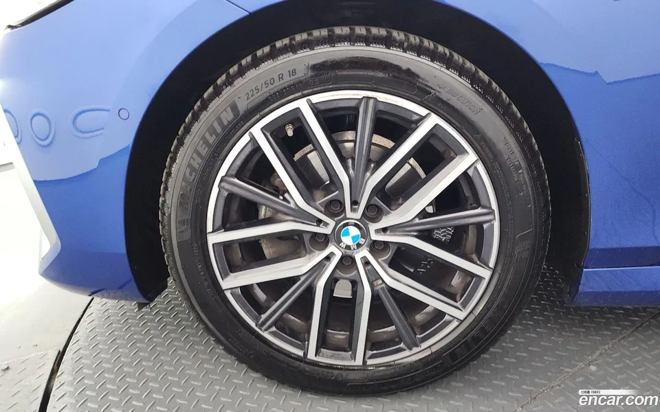 BMW 2 Series Active Tourer 218d M 2022 — миниатюра 5