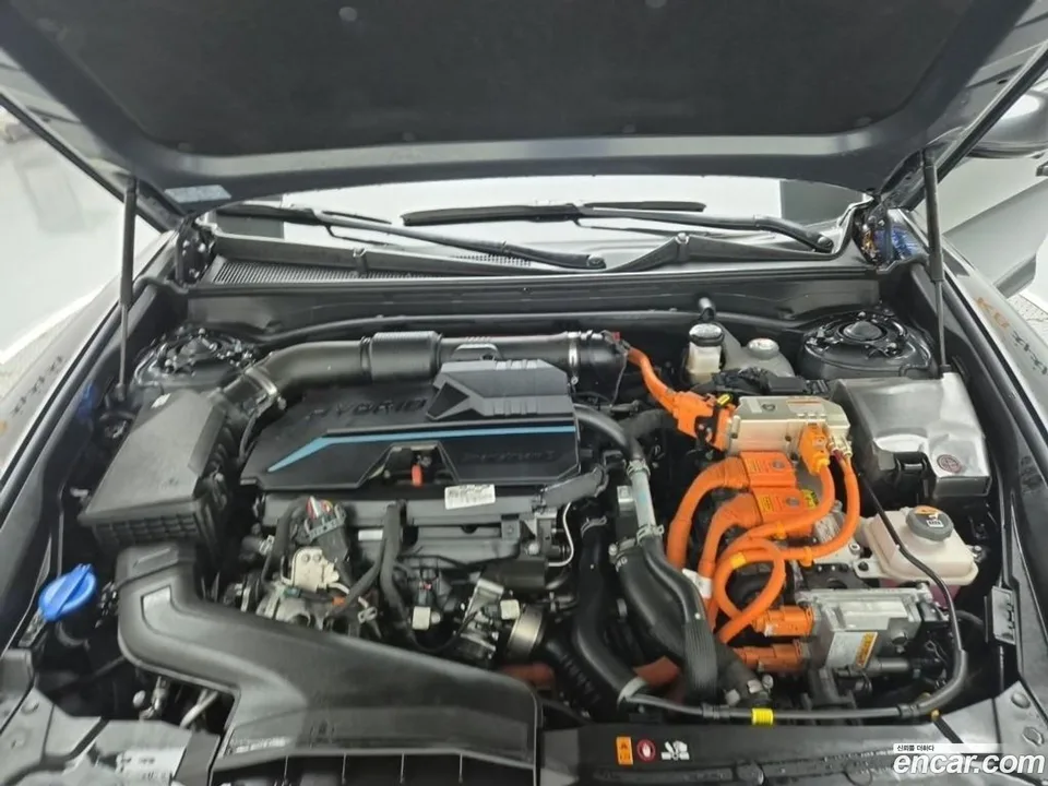 Hyundai Grandeur Hybrid 2024 — миниатюра 5