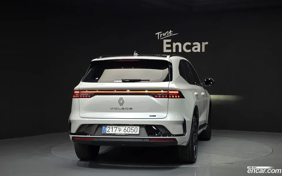 Renault Samsung Grand Koleos 1.5 E-TECH 2WD 2024 — миниатюра 4