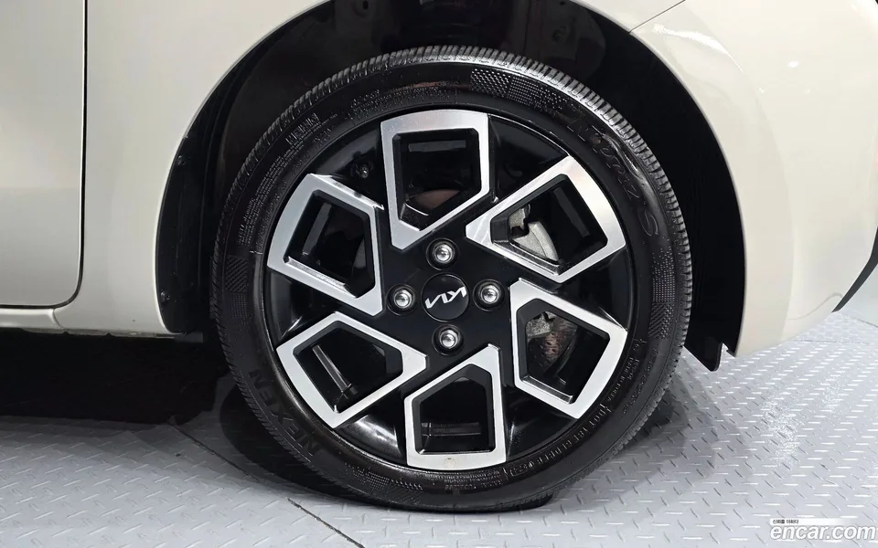 Kia Ray 2024 — thumbnail 2