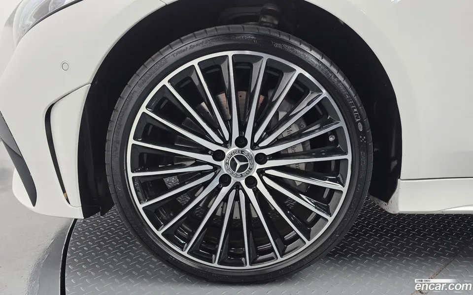 Mercedes-Benz CLS-Class CLS450 4MATIC 2023 — миниатюра 2