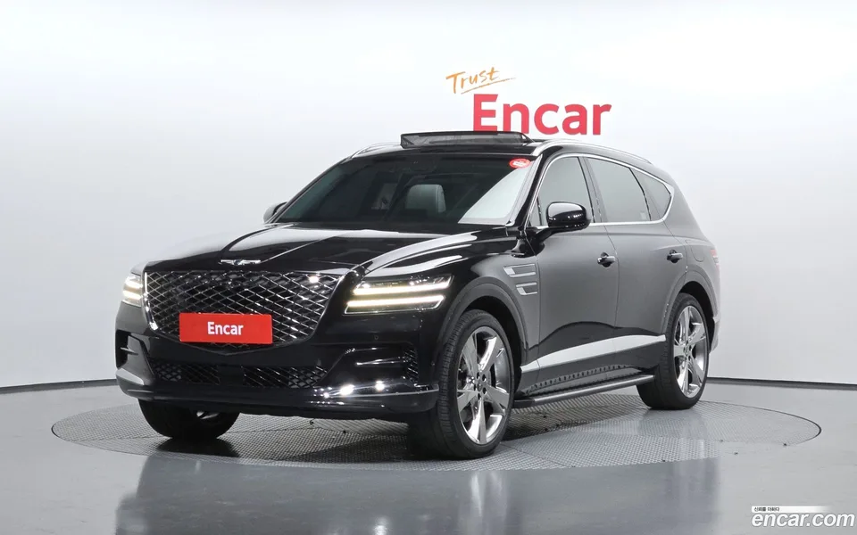 Genesis GV80 2.5T AWD 2023 — фото 1, купить с доставкой в Москву