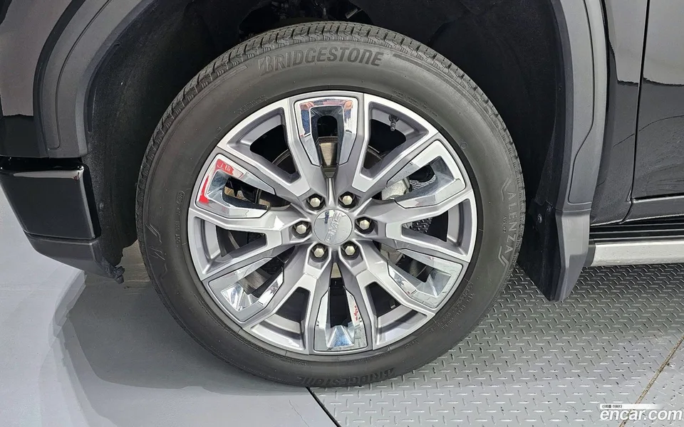 GMC Sierra -X 2023 — миниатюра 2