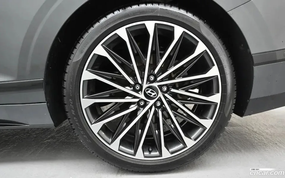 Hyundai Grandeur 2.5 2WD 2023 — миниатюра 5