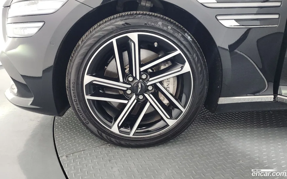 Genesis G80 2.5 2WD 2024 — миниатюра 5