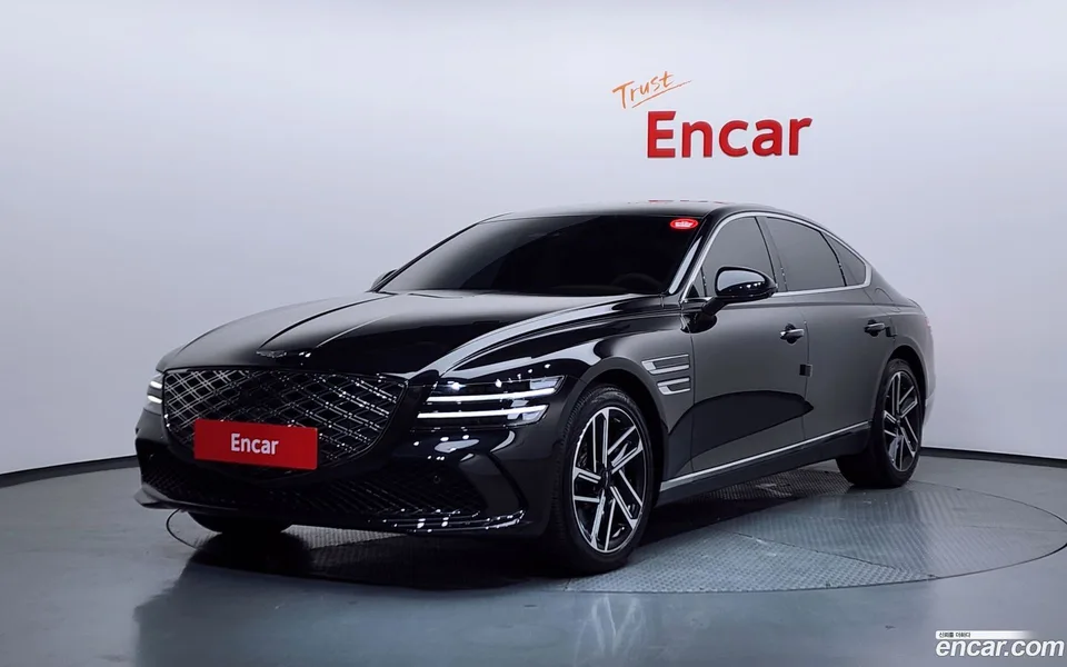 Genesis G80 2.5 2WD 2024 — фото 1, купить с доставкой в Москву