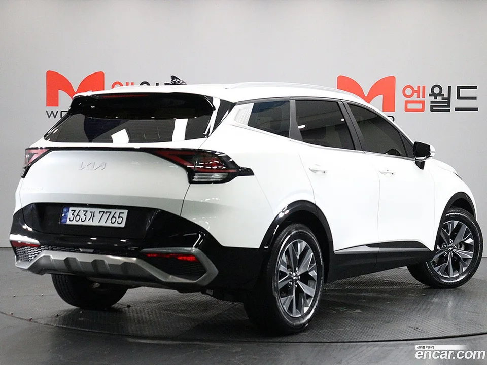 Kia Sportage 1.6 2WD 2022 — миниатюра 3