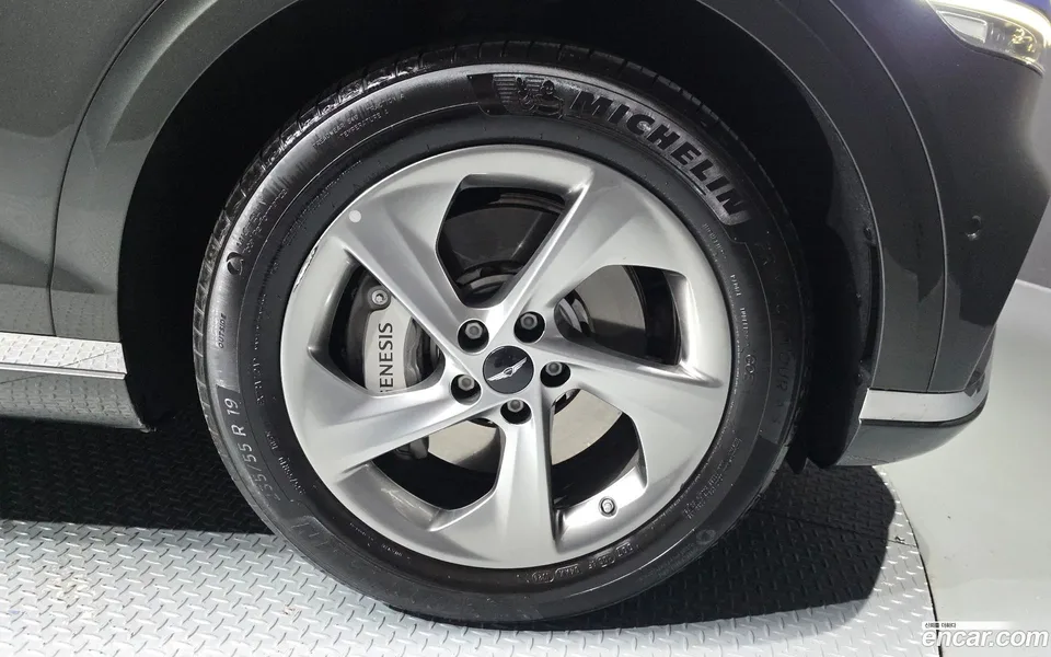 Genesis GV70 2.5T AWD 2024 — миниатюра 2