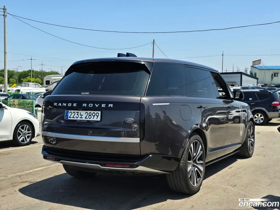 Land Rover Range Rover P530 AB LWB 2023 — миниатюра 3