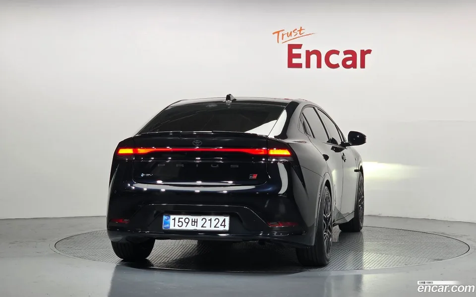 Toyota Prius 2.0 XLE 2025 — миниатюра 4