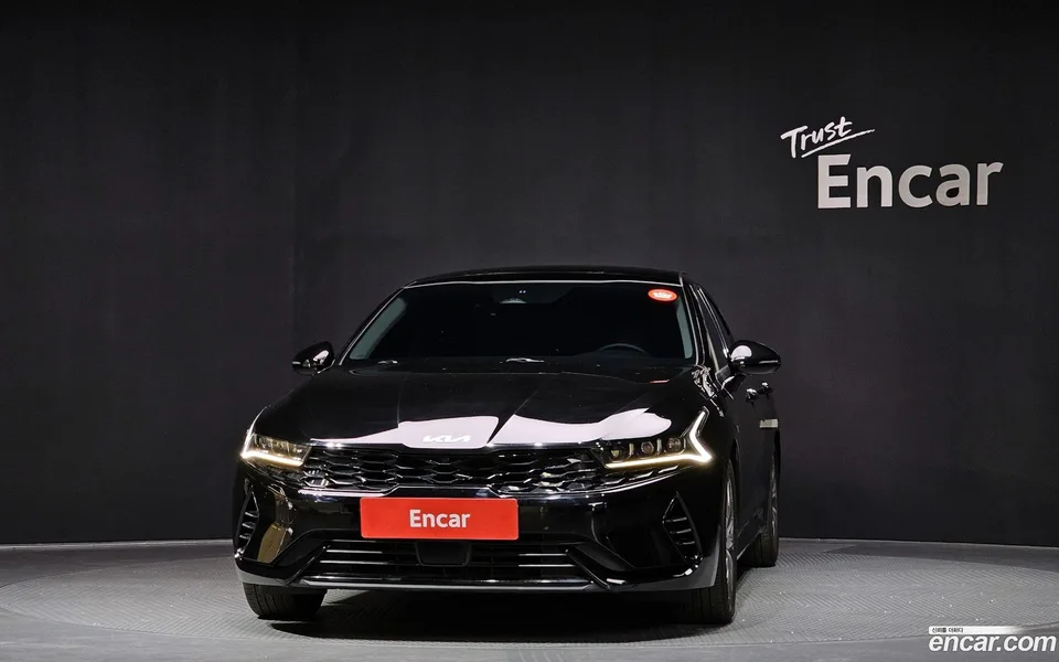 Kia K5 Hybrid 2023 — миниатюра 3