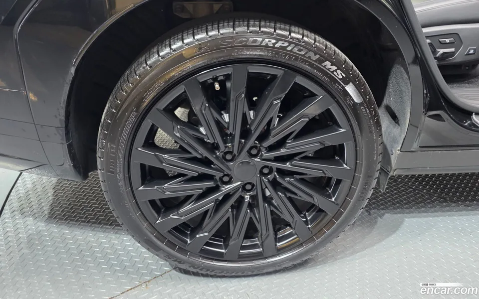 Hyundai SantaFe 2.5T 2WD 2023 — миниатюра 5