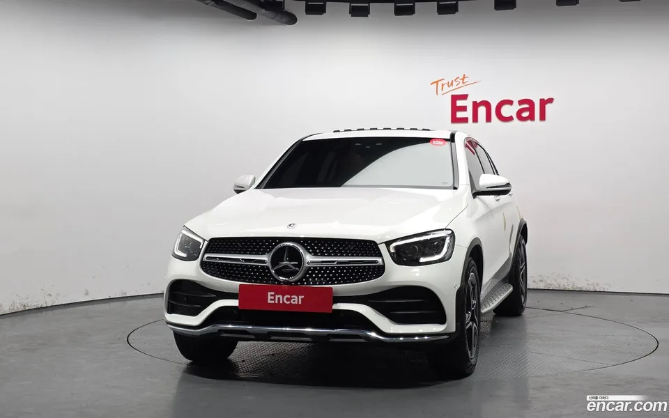 Mercedes-Benz GLC-Class GLC300 4MATIC 2023 — миниатюра 3