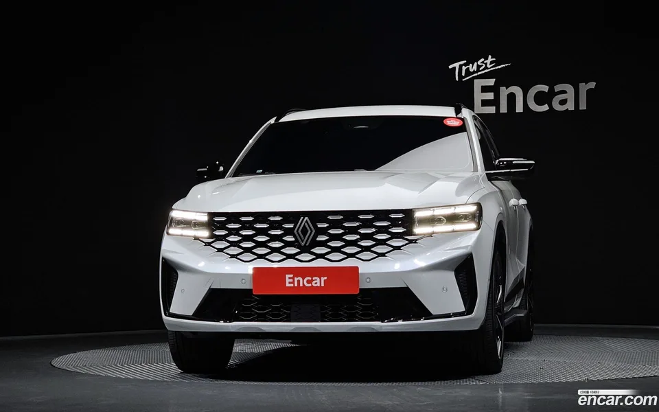 Renault Samsung Grand Koleos 1.5 E-TECH 2WD 2025 — миниатюра 3